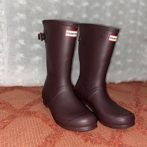 Matte Hunter Boots